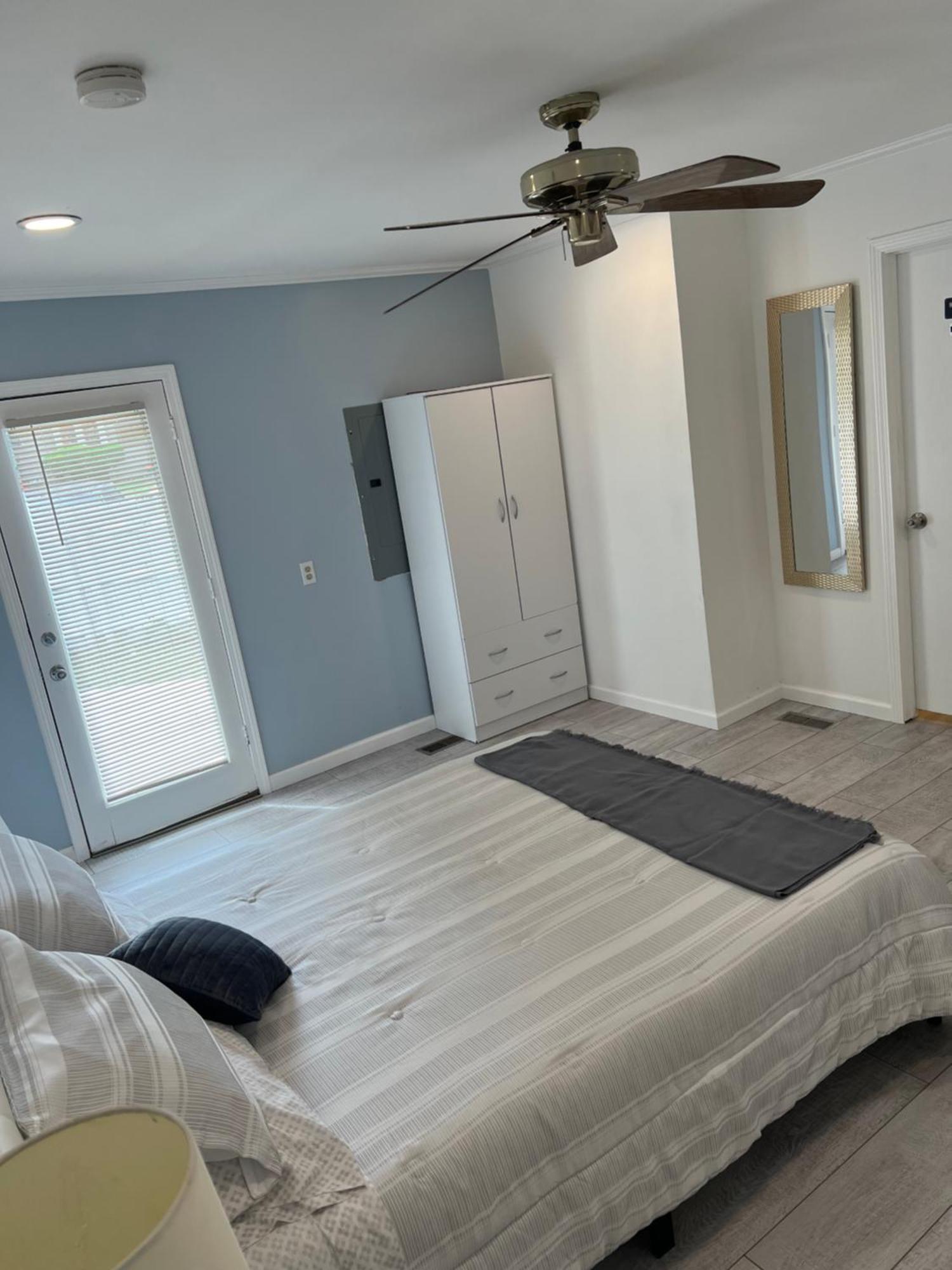 Cozy Private Suite 5 Min From Saint Francis Hospital And Woodland Hills Mall Tulsa Dış mekan fotoğraf